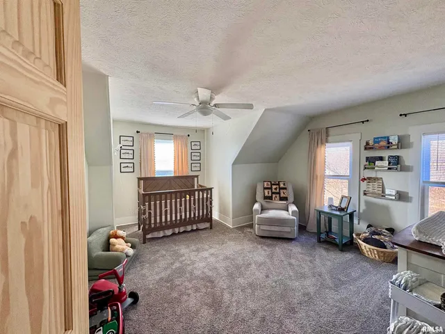 $169,900 | 305 East Frederick Street, Arenzville, IL 62611