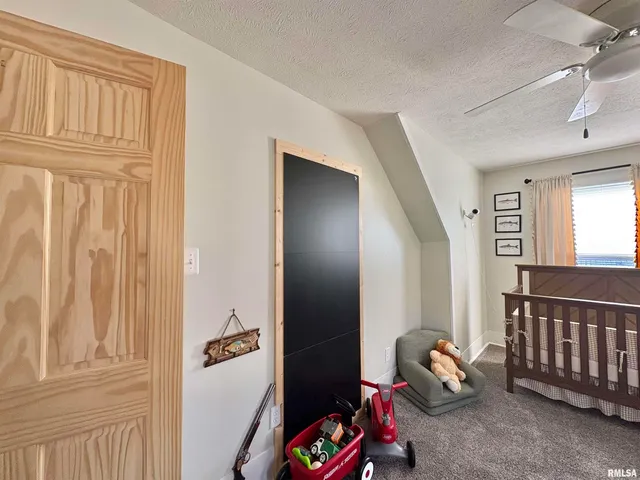 $169,900 | 305 East Frederick Street, Arenzville, IL 62611