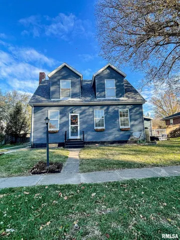 $169,900 | 305 East Frederick Street, Arenzville, IL 62611