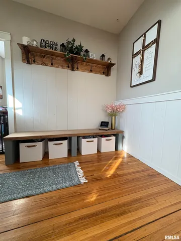 $169,900 | 305 East Frederick Street, Arenzville, IL 62611