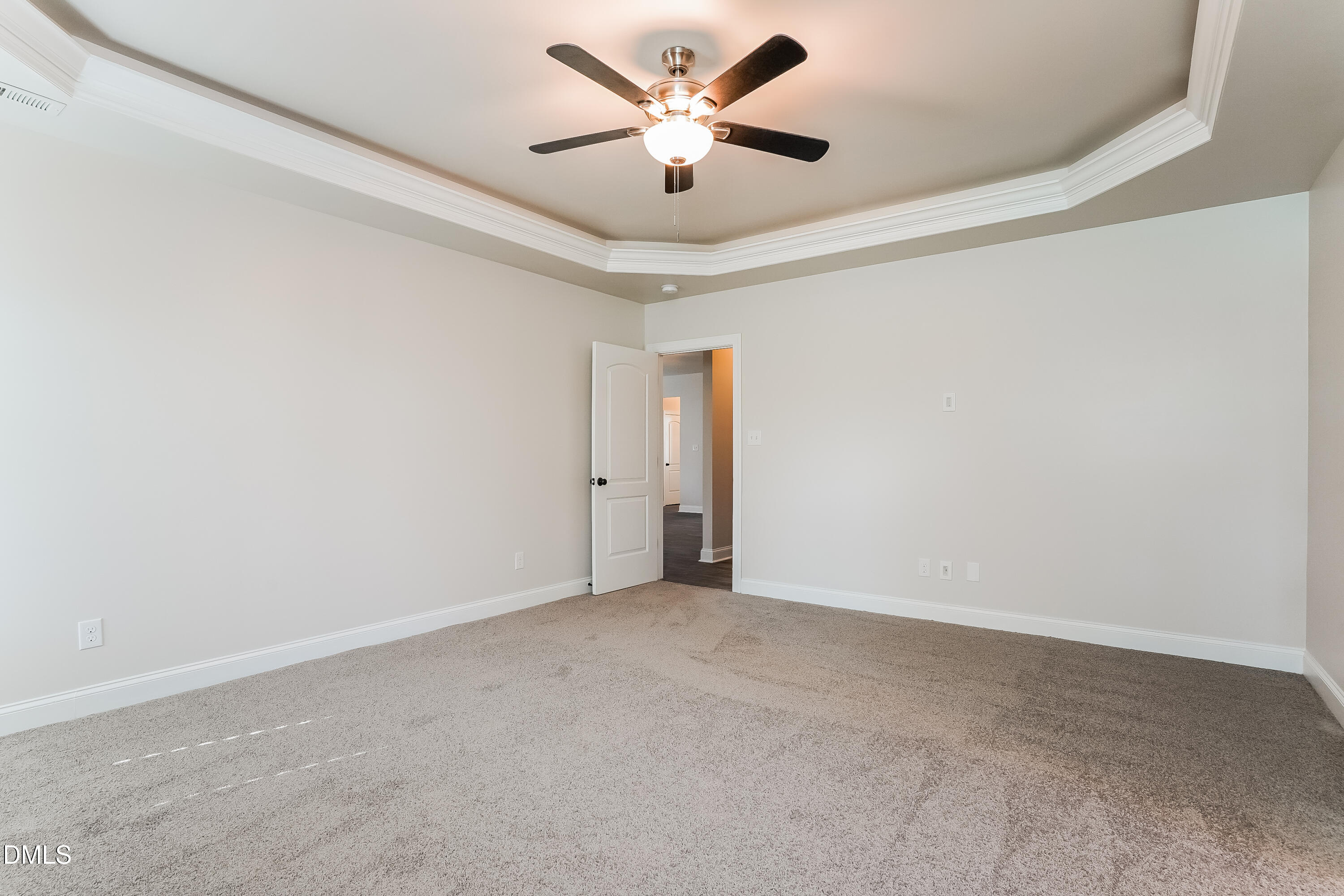 33 Awesome Ridge Garner, NC 27529 - Photo 9 of 17 010-photo-primary-bedroom-14151118