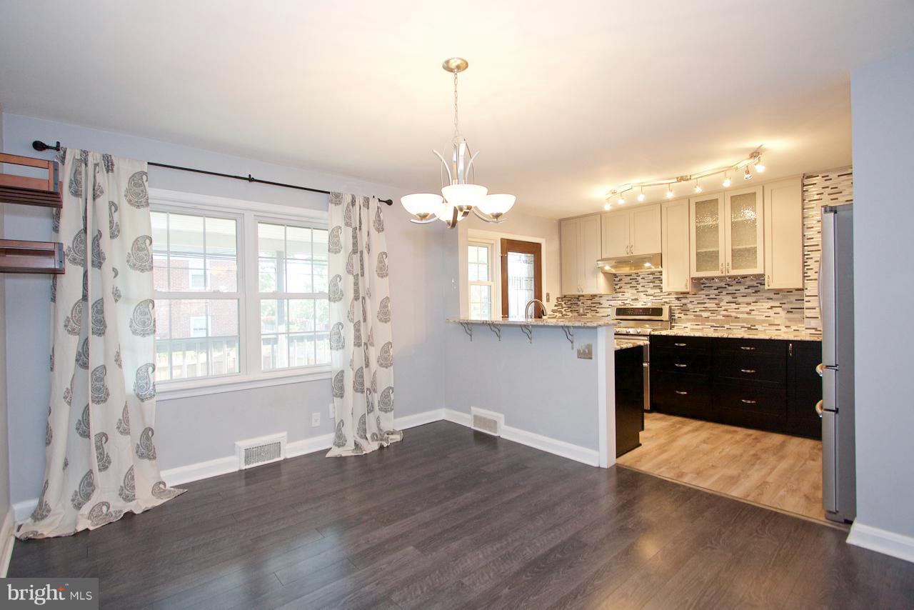 8213 Pleasant Plains Road Baltimore, MD 21286 - Photo 5 of 21 Dining Room