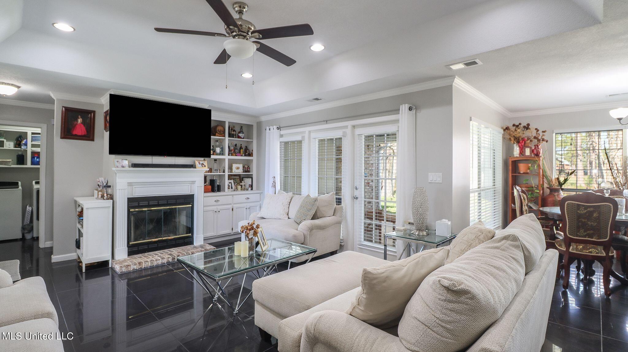 7936 Martin Bluff Road Gautier, MS 39553 - Photo 3 of 16 Living Room