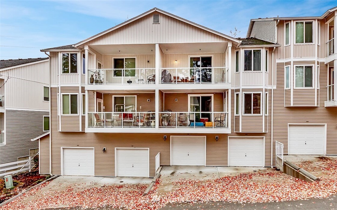 2804 Southeast 8th Place, Unit 2106 Renton, WA 98058 - Photo 1 of 22 Gallery Image 1