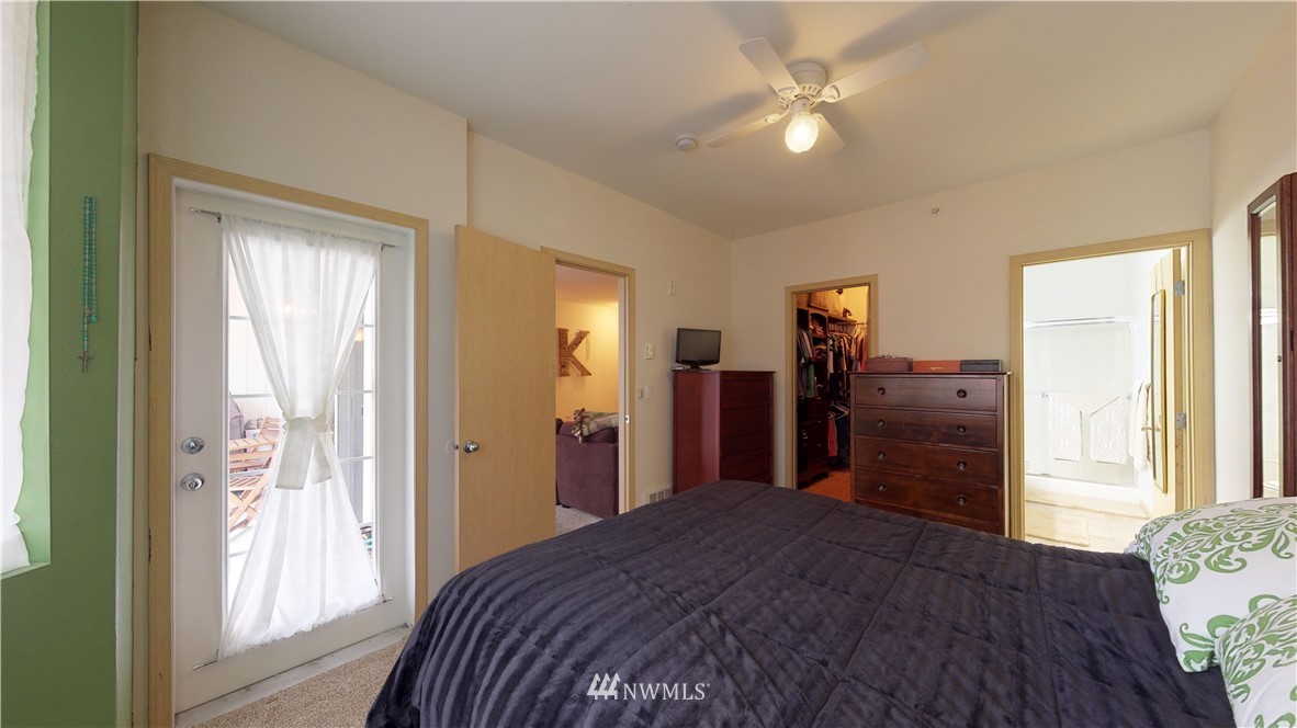 2804 Southeast 8th Place, Unit 2106 Renton, WA 98058 - Photo 14 of 22 Gallery Image 14
