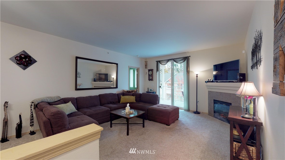 2804 Southeast 8th Place, Unit 2106 Renton, WA 98058 - Photo 5 of 22 Gallery Image 5