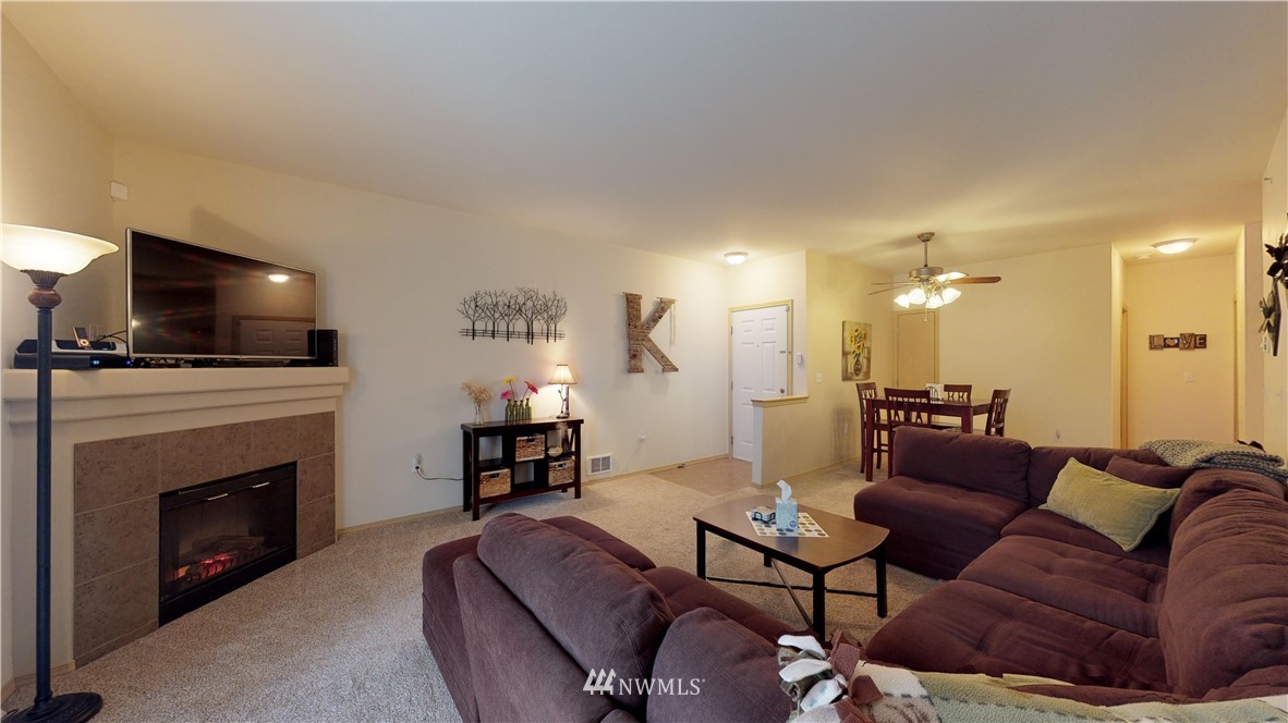 2804 Southeast 8th Place, Unit 2106 Renton, WA 98058 - Photo 6 of 22 Gallery Image 6