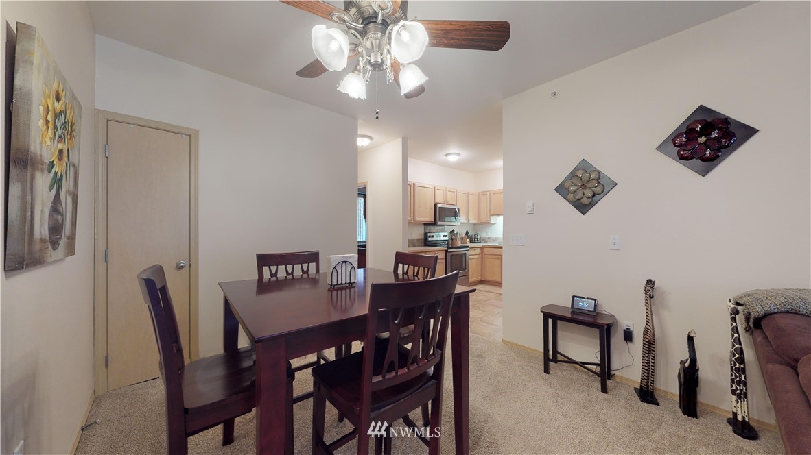 2804 Southeast 8th Place, Unit 2106 Renton, WA 98058 - Photo 8 of 22 Gallery Image 8