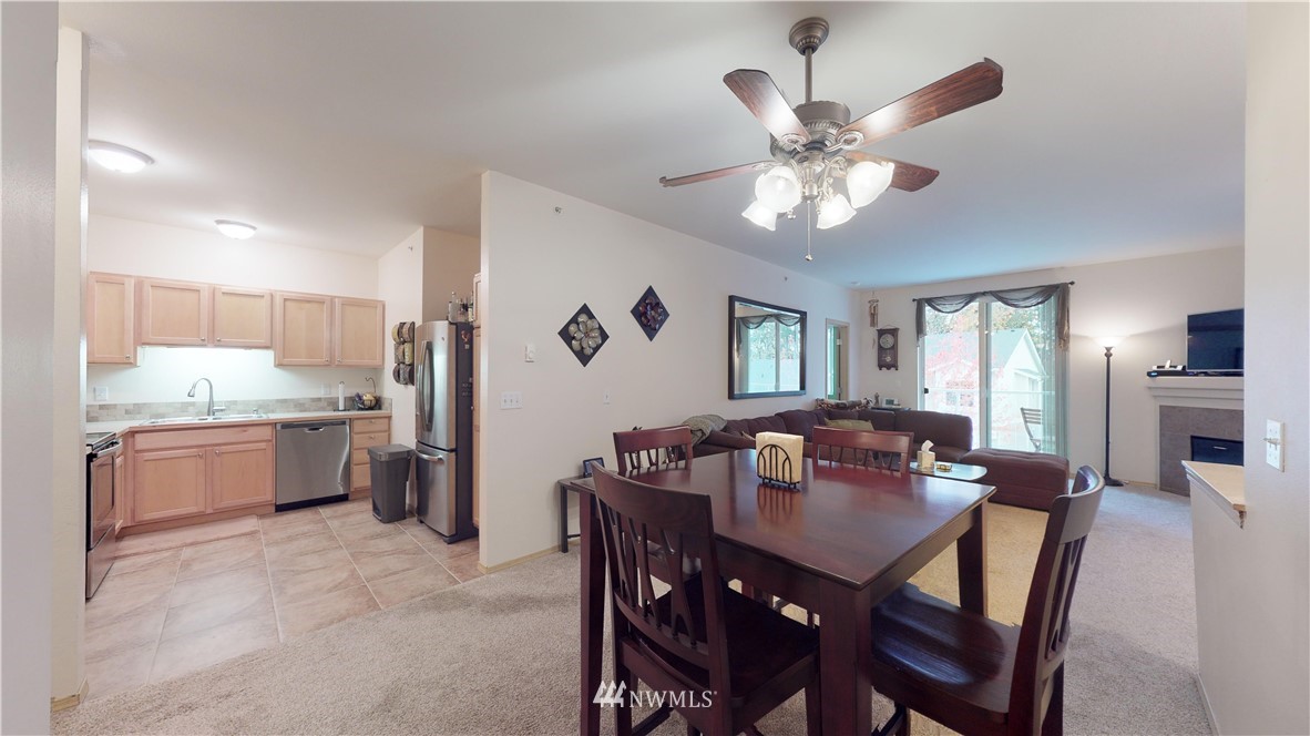 2804 Southeast 8th Place, Unit 2106 Renton, WA 98058 - Photo 9 of 22 Gallery Image 9