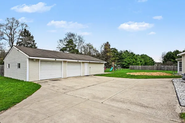$295,000 | 70525 Ironwood Drive, Niles, MI 49120
