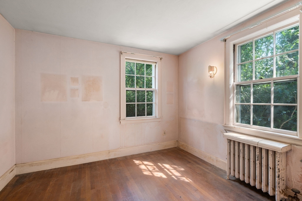10 Wilde Road Wellesley, MA 02481 - Photo 23 of 30