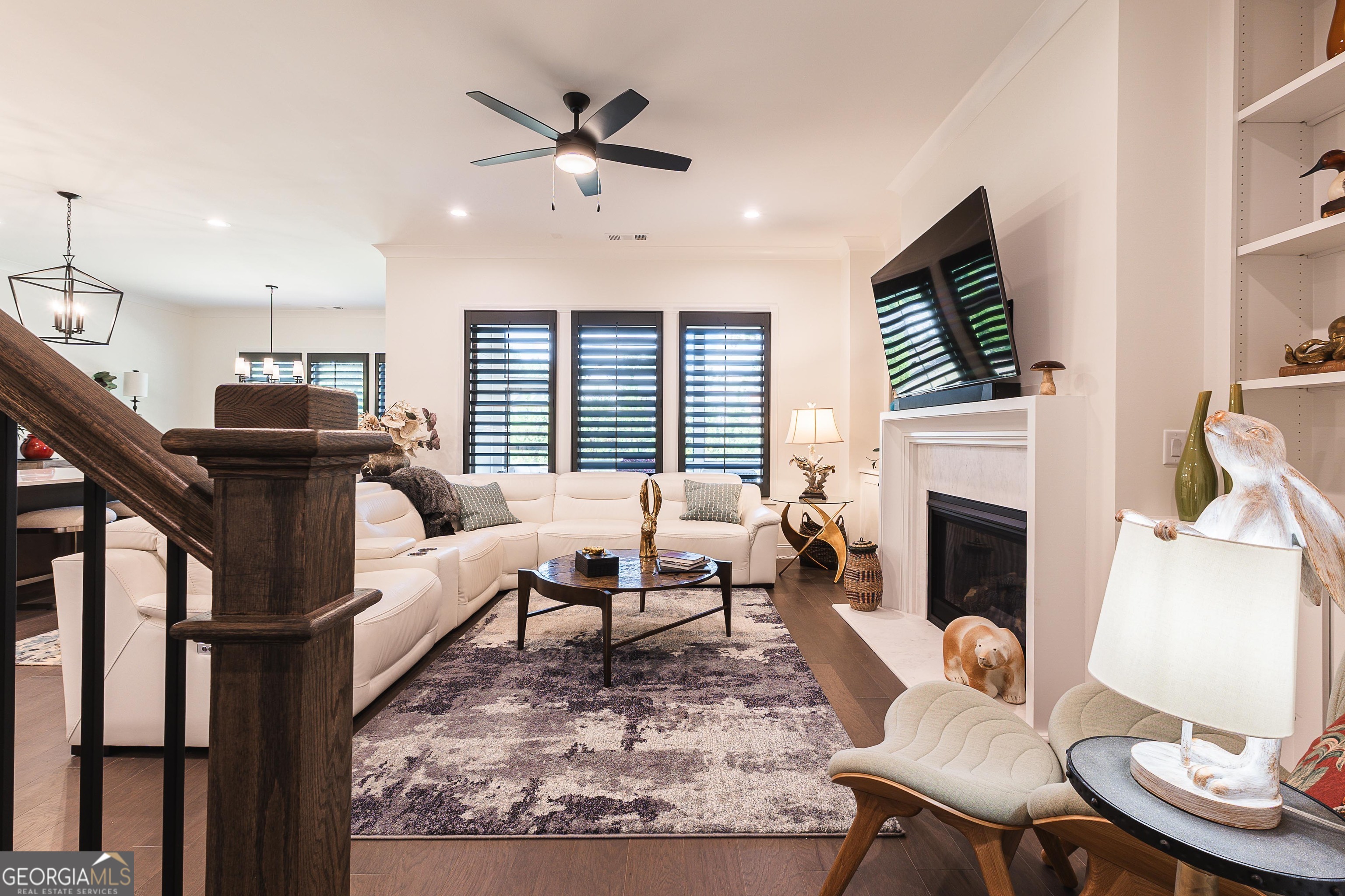 1255 Lakeside Overlook Canton, GA 30114 - Photo 4 of 57