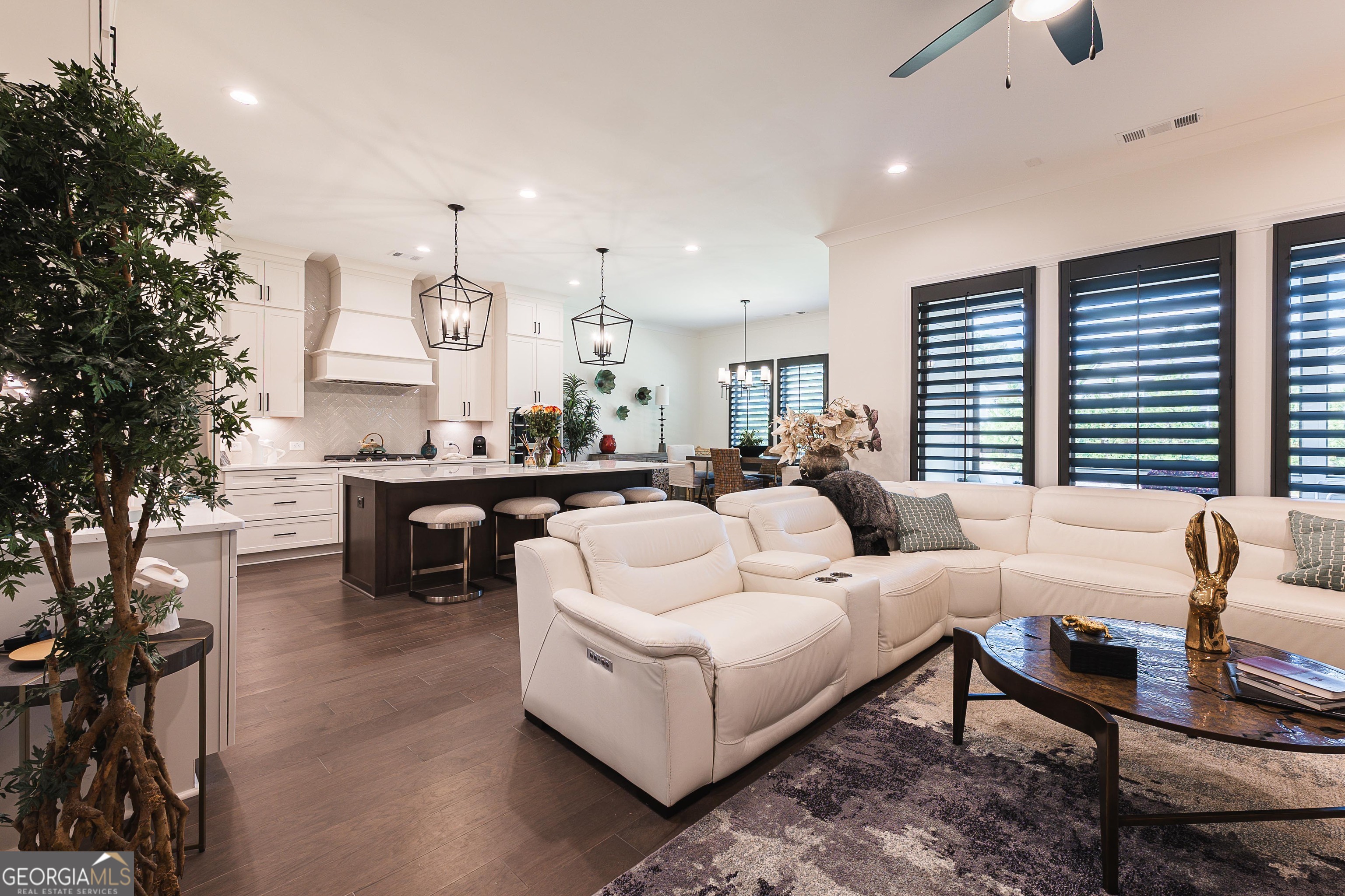 1255 Lakeside Overlook Canton, GA 30114 - Photo 5 of 57