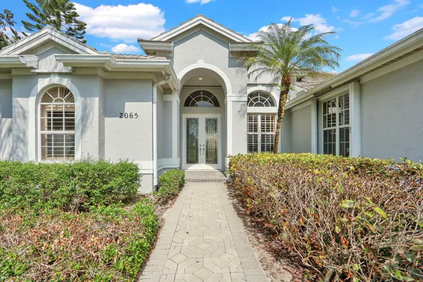 $699,999 | 2065 Southwest Bradford Place, Palm City, FL 34990