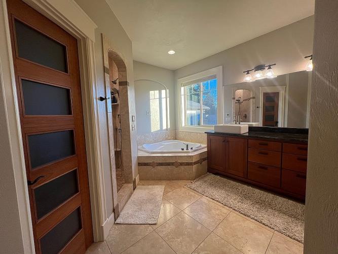 2979 Yolanda Avenue Springfield, OR 97477 - Photo 14 of 32