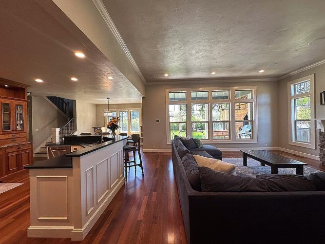 2979 Yolanda Avenue Springfield, OR 97477 - Photo 6 of 32