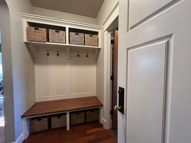 $1,100,000 | 2979 Yolanda Avenue, Springfield, OR 97477