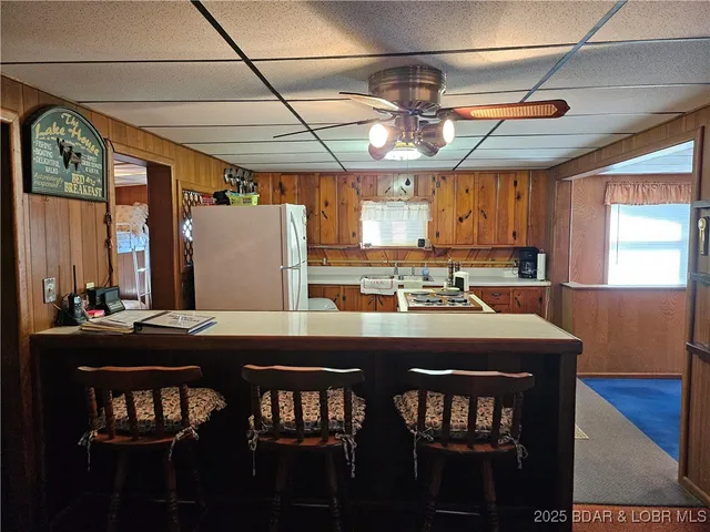 $285,000 | 33 Zebco Court, Edwards, MO 65326