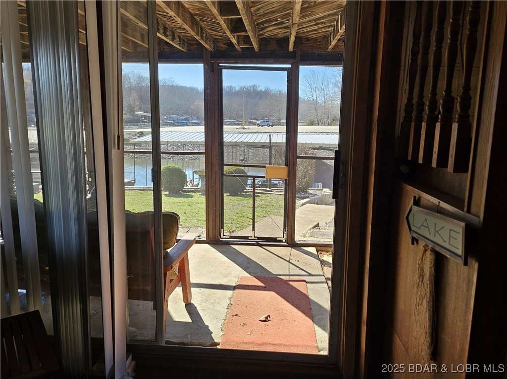 33 Zebco Court Edwards, MO 65326 - Photo 44 of 50 Slider lower level goes out to a screened porch