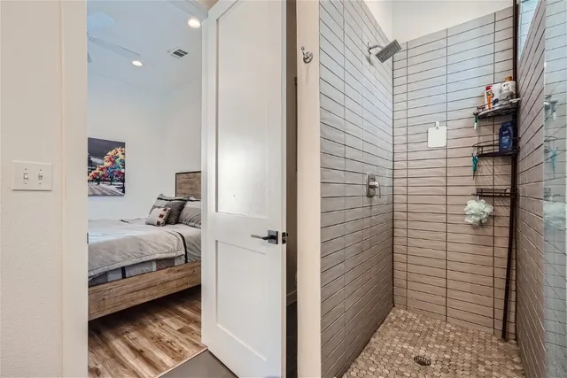 $3,325 | 2804 South 1st Street, Unit 1106, Austin, TX 78704