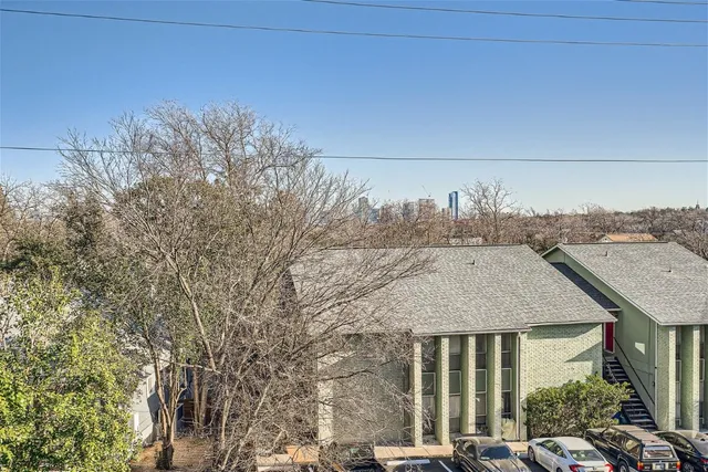 $3,325 | 2804 South 1st Street, Unit 1106, Austin, TX 78704