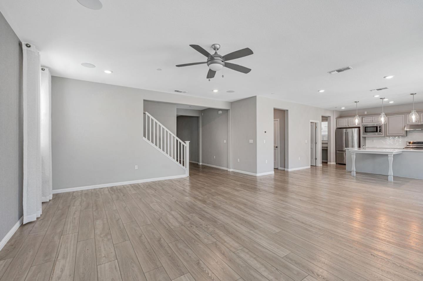 3057 Garden Farms Avenue Lathrop, CA 95330 - Photo 3 of 10