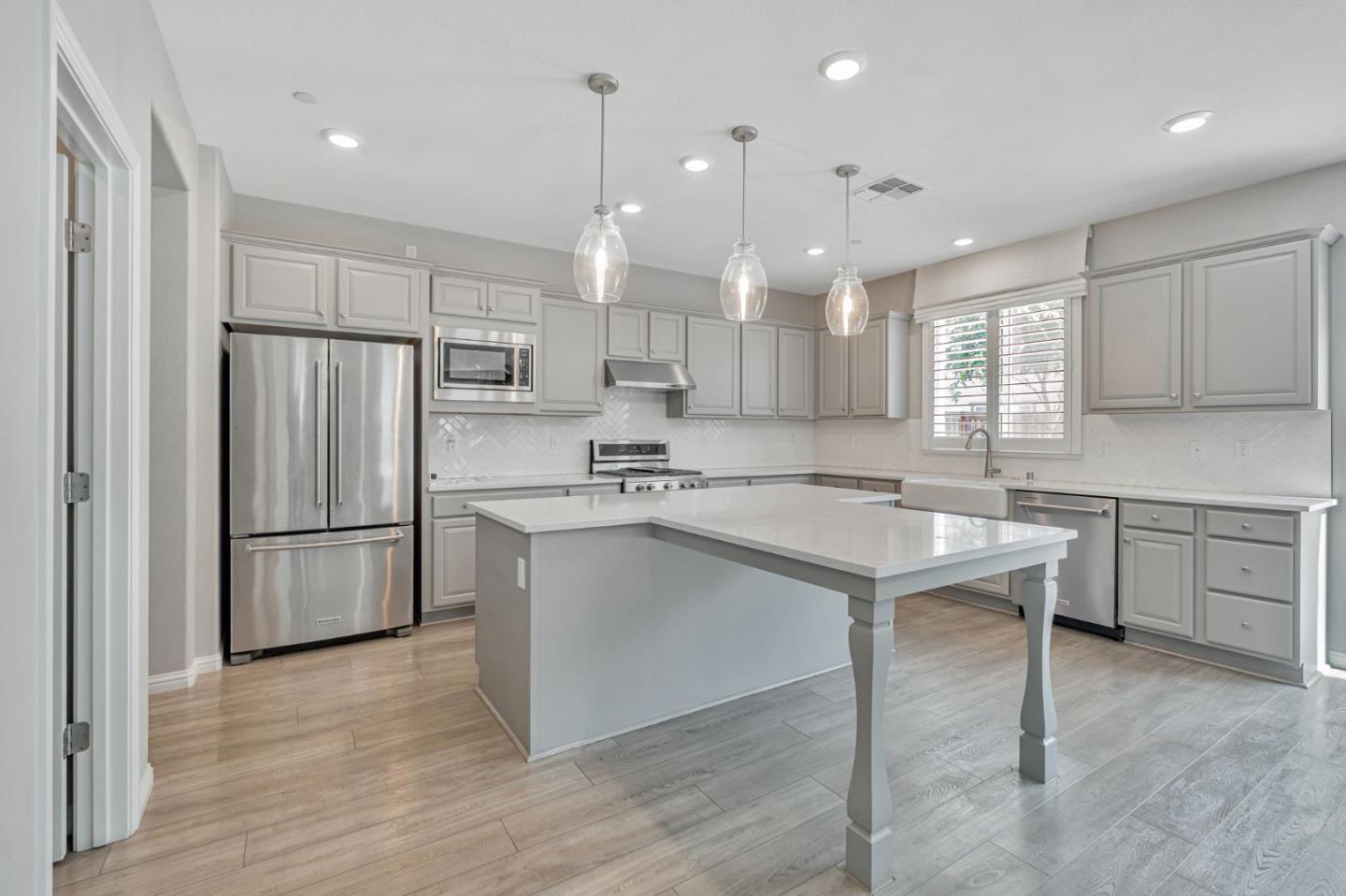 3057 Garden Farms Avenue Lathrop, CA 95330 - Photo 6 of 10