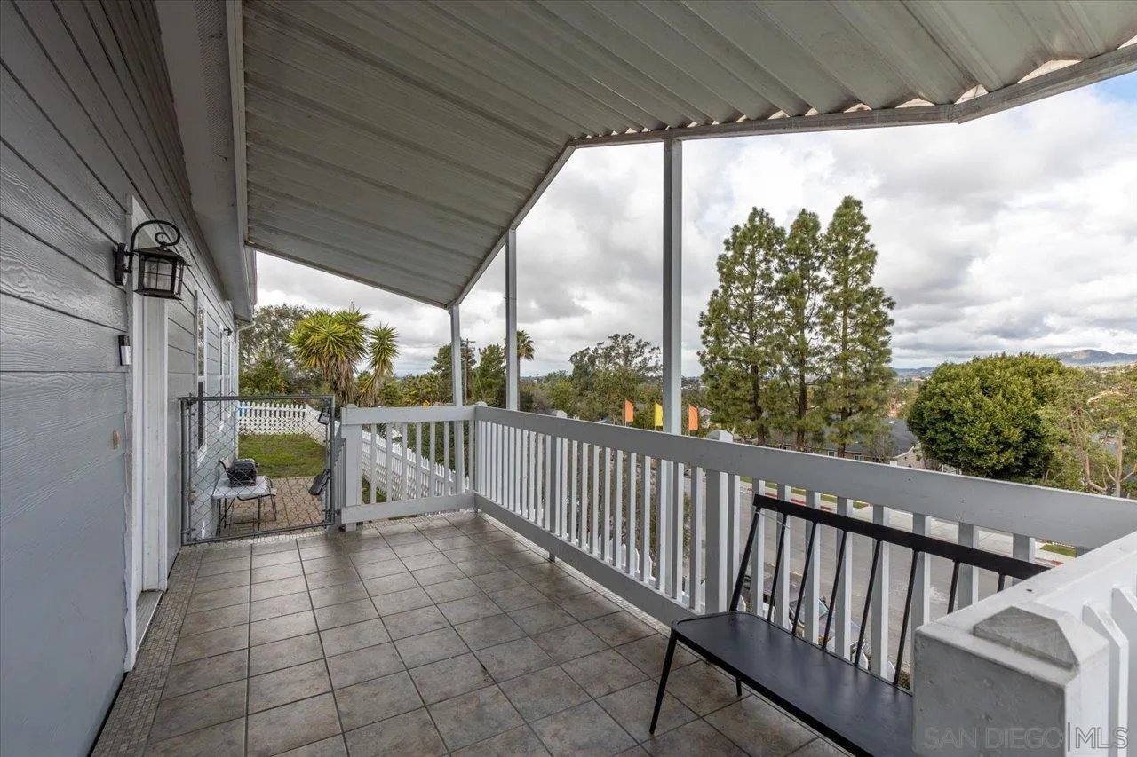 150 South Rancho Santa Fe Road, Unit 19 San Marcos, CA 92078 - Photo 8 of 30 Gallery Image 8