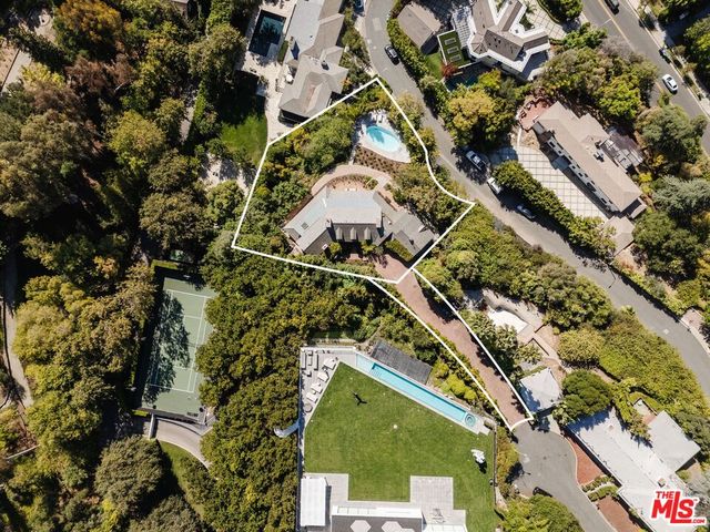 $5,995,000 | 1277 Leona Drive, Beverly Hills, CA 90210