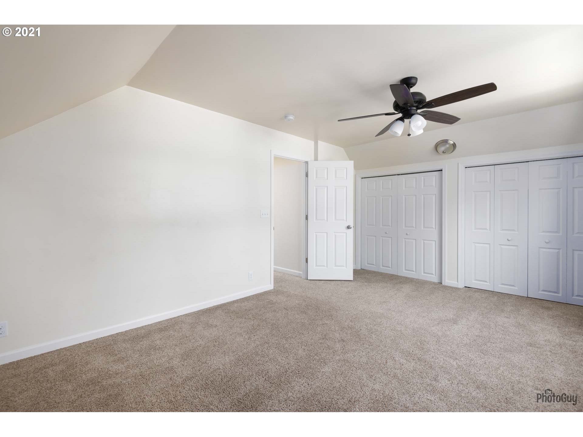 1413 Kellogg Road Springfield, OR 97477 - Photo 14 of 24
