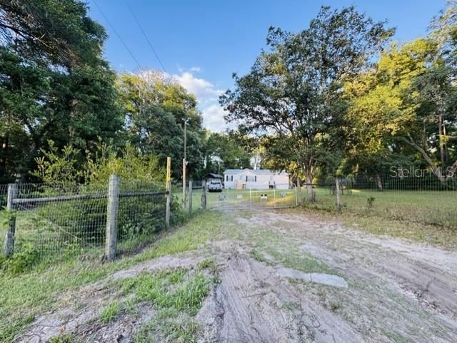 11817 Southwest 58th Street Webster, FL 33597 - Photo 41 of 46 a view of a park with large trees