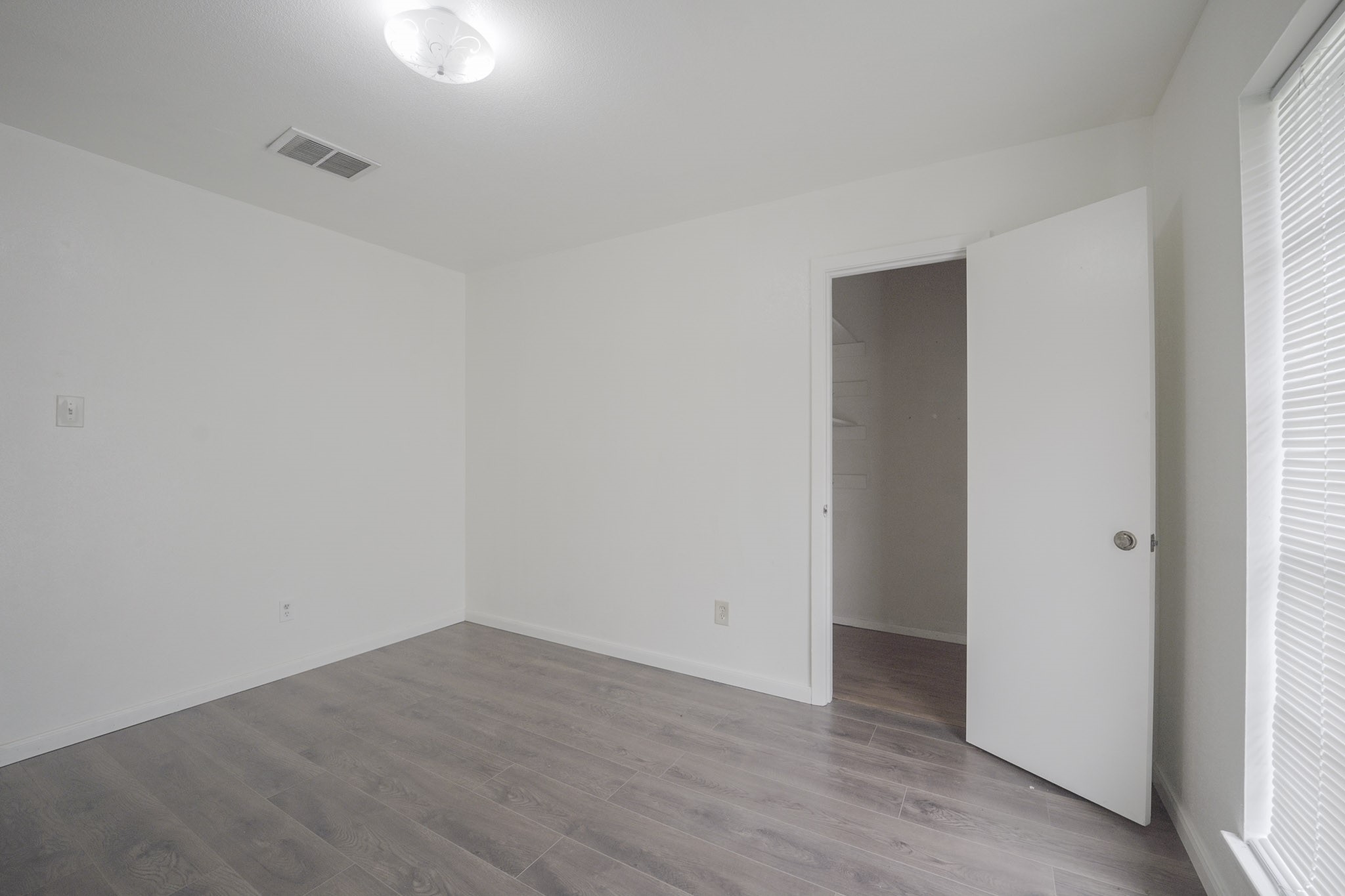 9811 Mango Street Houston, TX 77075 - Photo 25 of 29