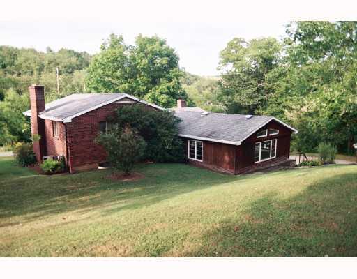 36 Azzo Road Eighty Four, PA 15330 - Photo 10 of 13 Exterior Back.