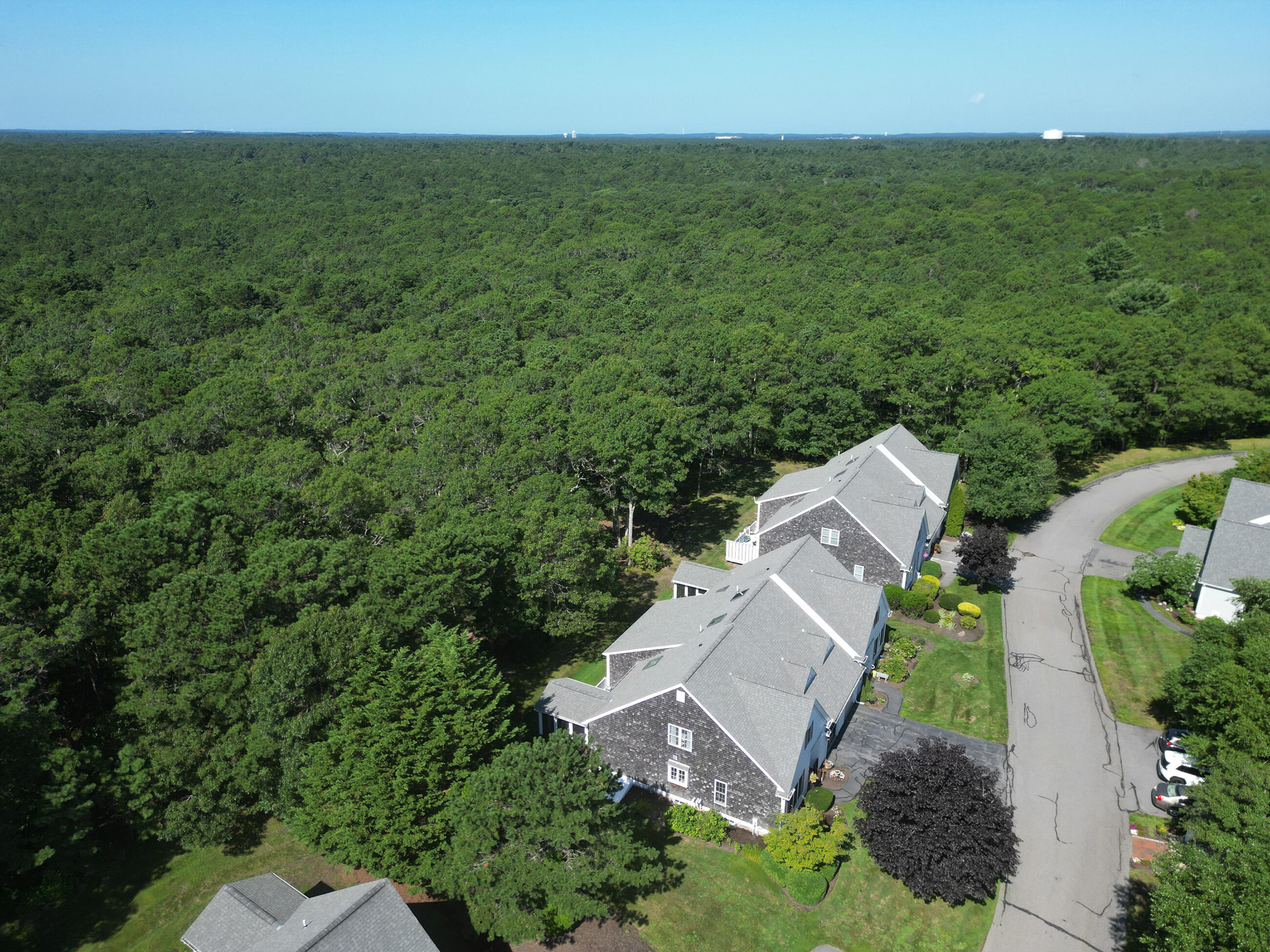 24 Stratford Ridge Mashpee, MA 02649 - Photo 4 of 45 IMG_3463