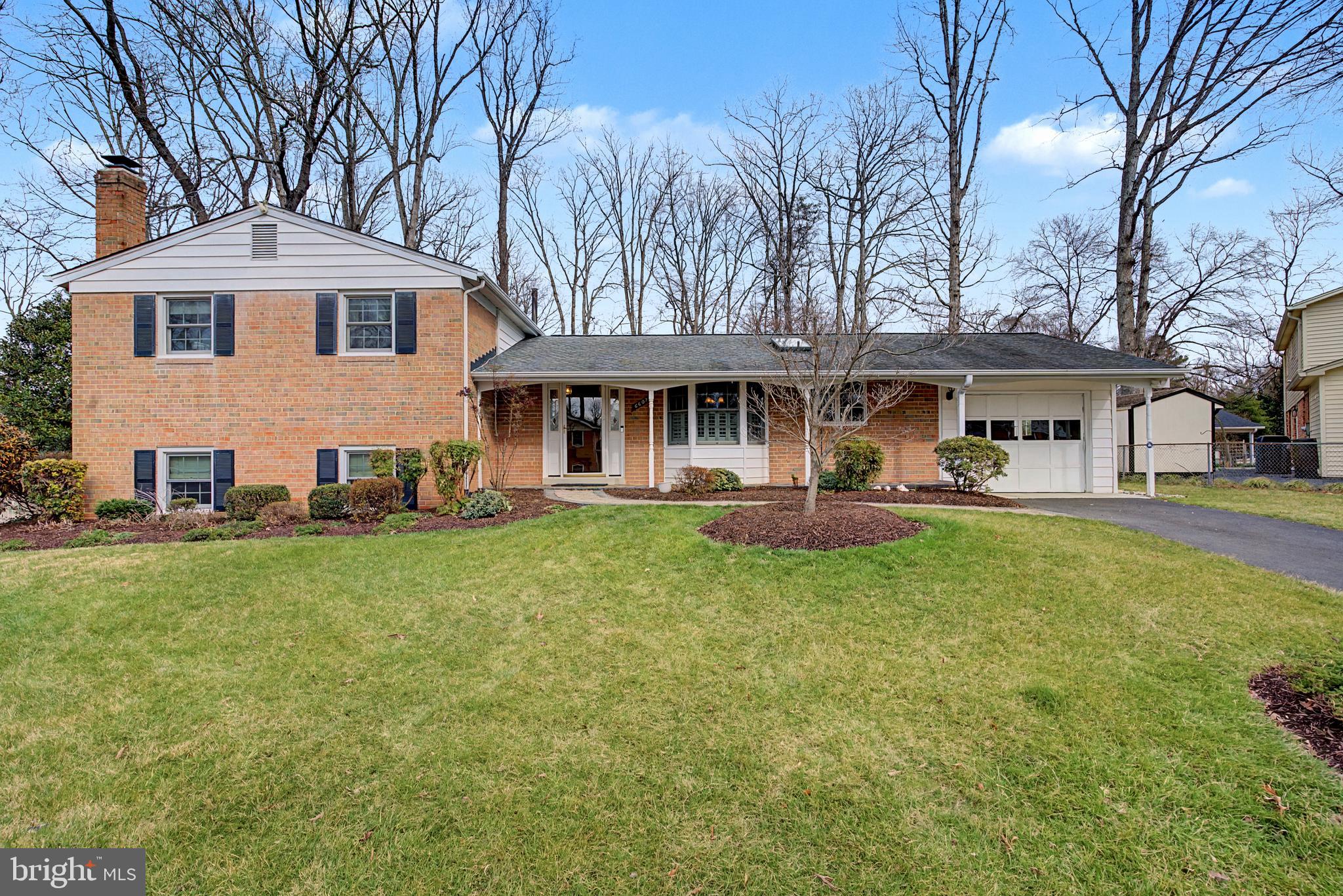 6607 Grey Fox Drive Springfield, VA 22152 - Photo 1 of 38 Welcome to 6607 Grey Fox Drive!