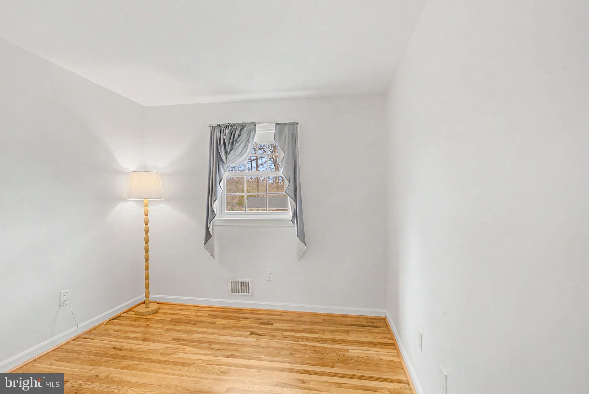 6607 Grey Fox Drive Springfield, VA 22152 - Photo 13 of 38