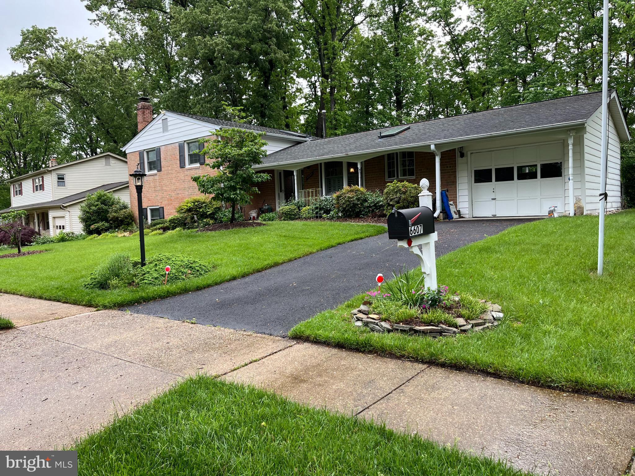 6607 Grey Fox Drive Springfield, VA 22152 - Photo 2 of 38