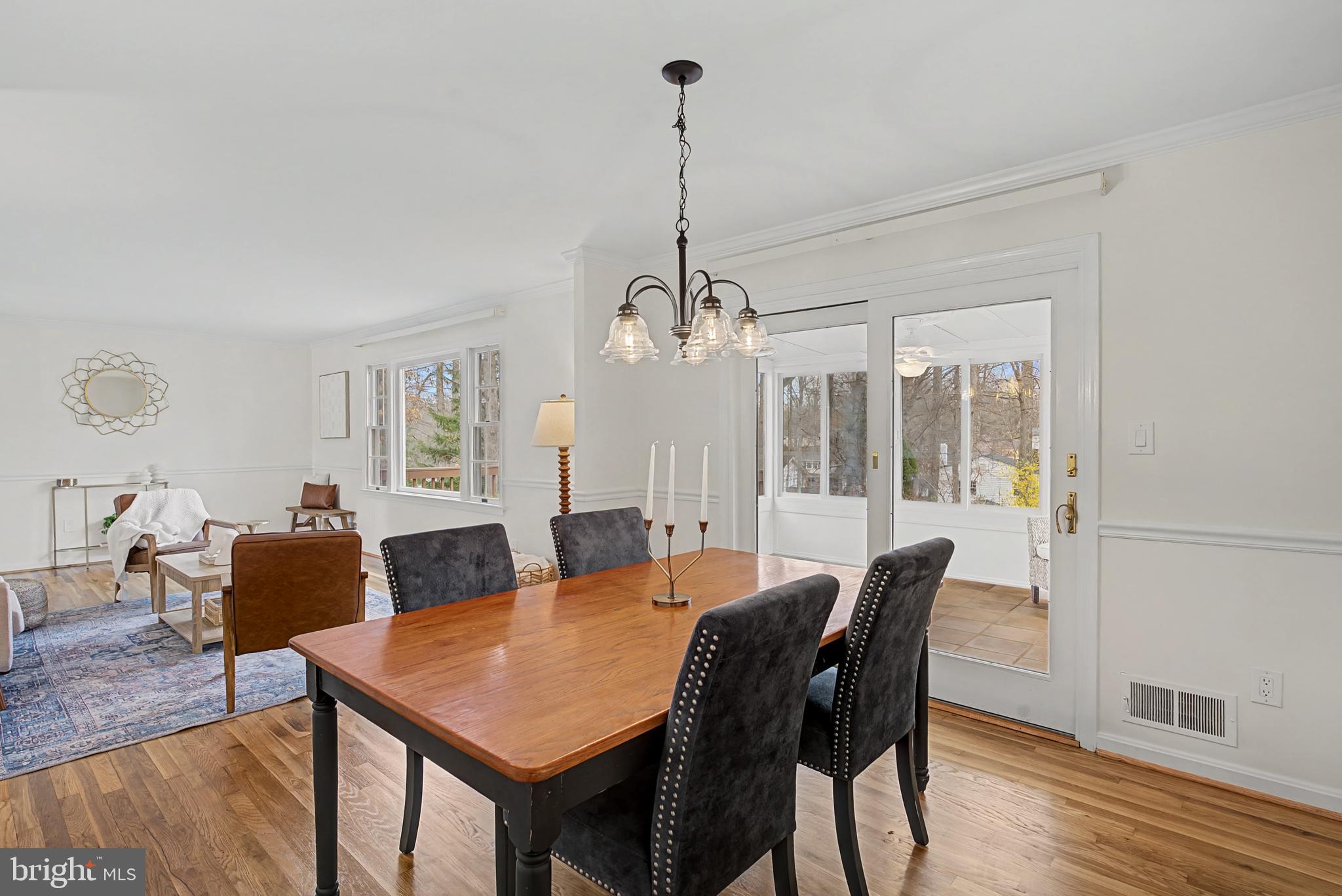 6607 Grey Fox Drive Springfield, VA 22152 - Photo 8 of 38