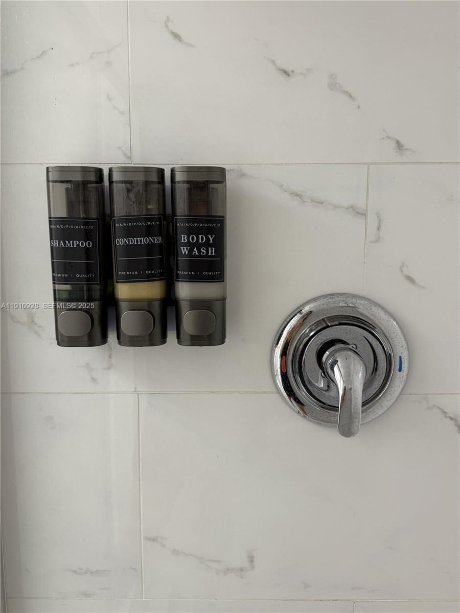 1750 South Ocean Boulevard, Unit 404E Lauderdale-by-the-Sea, FL 33062 - Photo 24 of 33