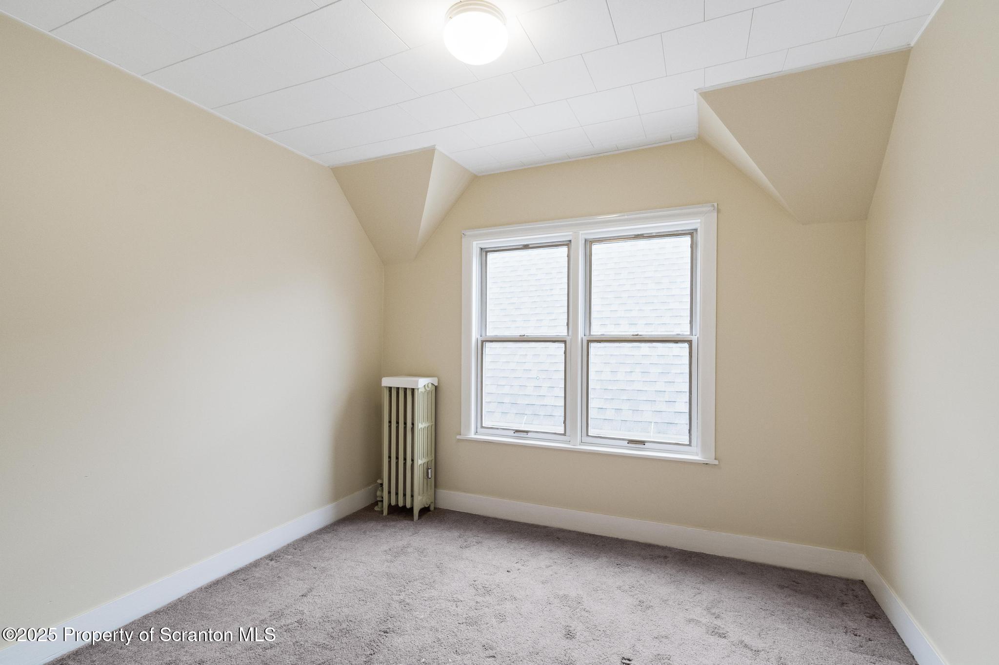 1921 Prospect Avenue Scranton, PA 18505 - Photo 16 of 35 DSC_3955