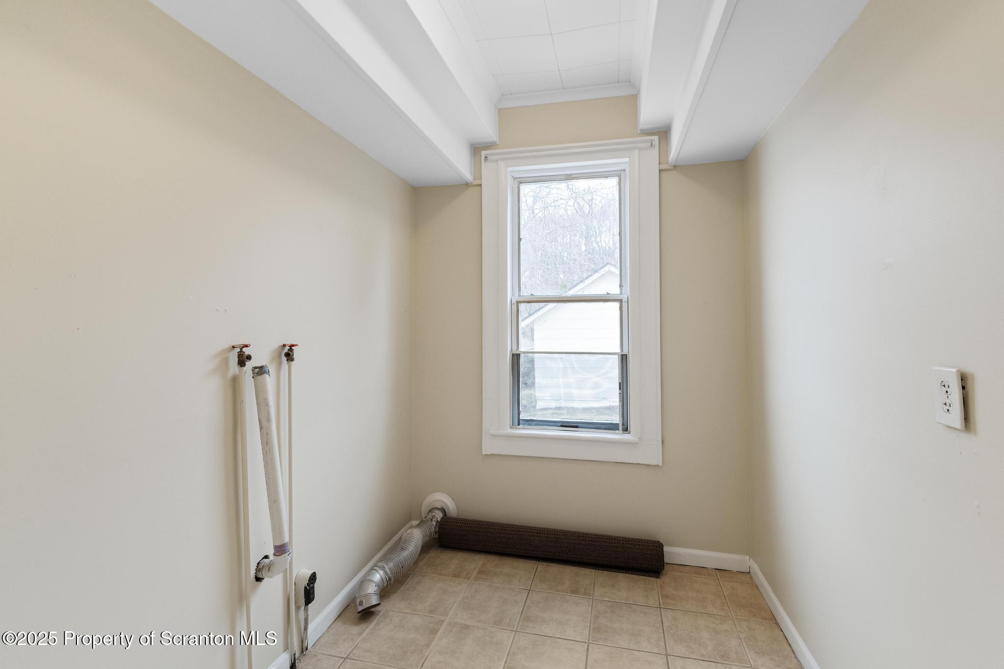 1921 Prospect Avenue Scranton, PA 18505 - Photo 25 of 35 DSC_4015