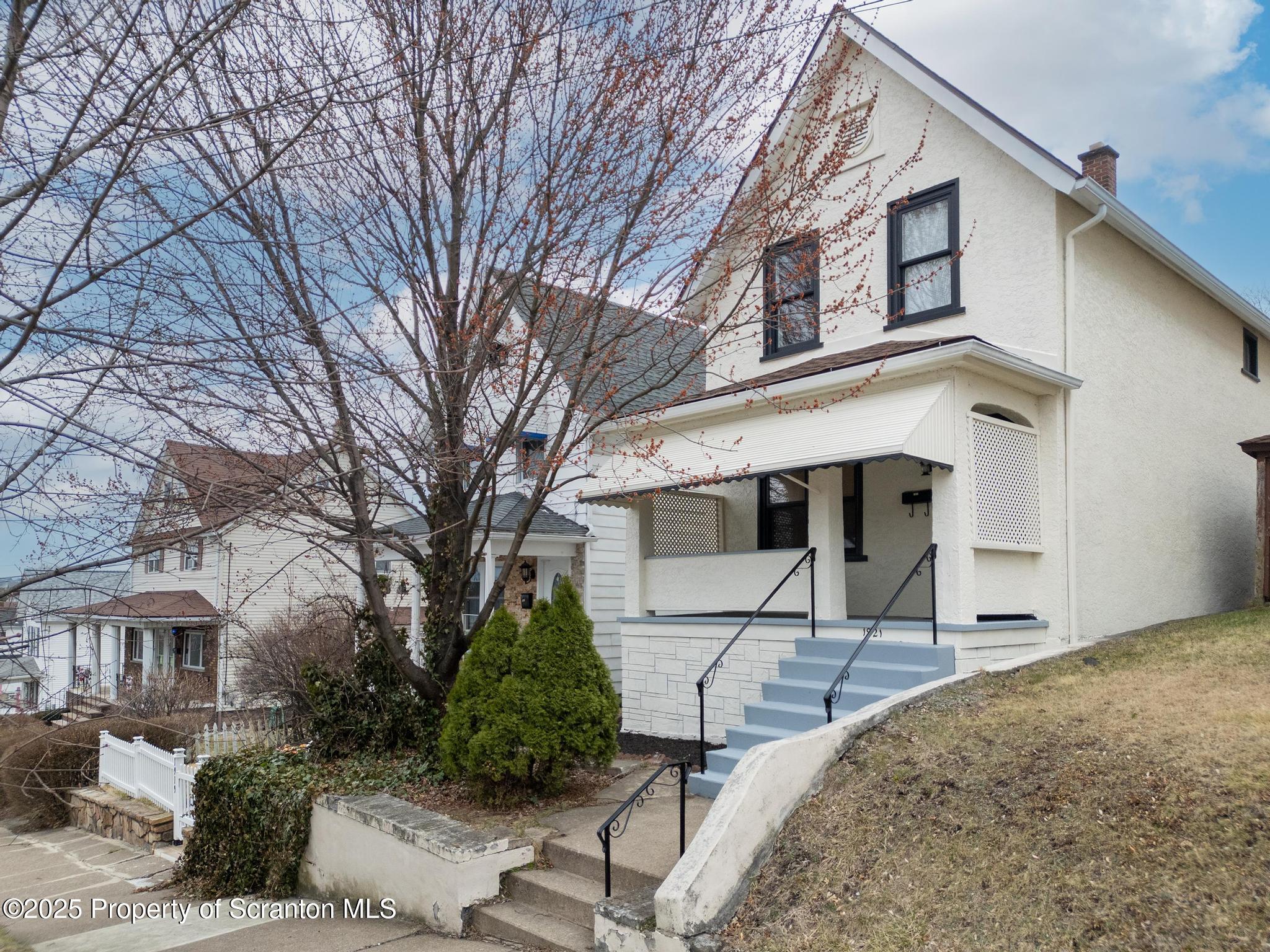 1921 Prospect Avenue Scranton, PA 18505 - Photo 4 of 35 DJI_0087