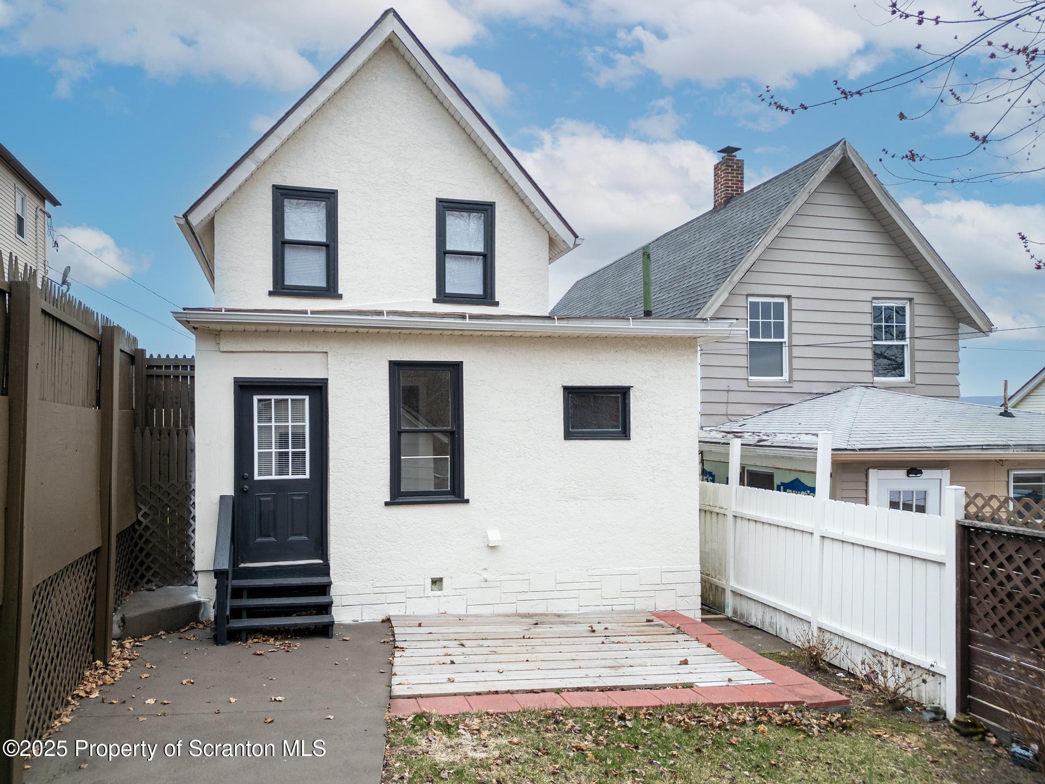1921 Prospect Avenue Scranton, PA 18505 - Photo 7 of 35 DJI_0080