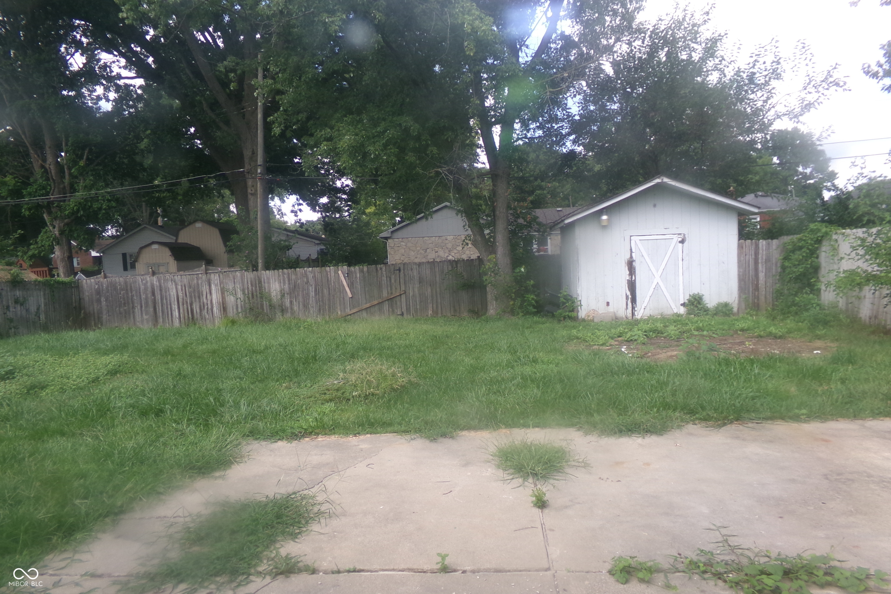 414 South Kenmore Road Indianapolis, IN 46219 - Photo 3 of 15 Gallery Image 3