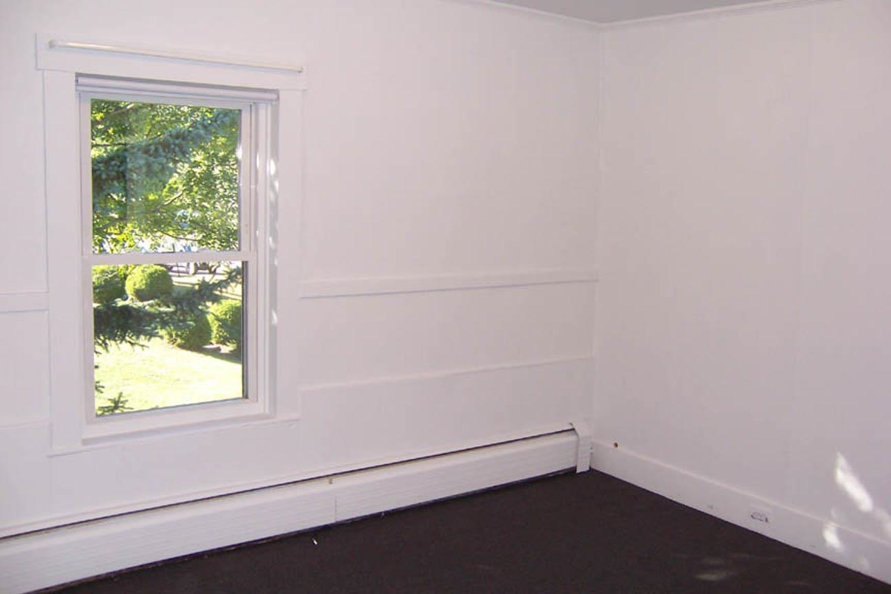 36 Main Street Ashland, NH 03217 - Photo 4 of 5