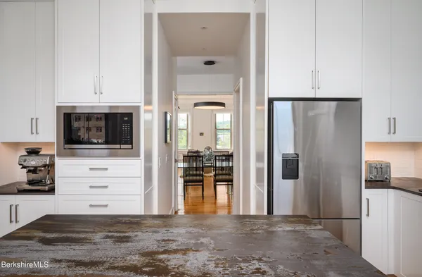 a view of a kitchen with an oven