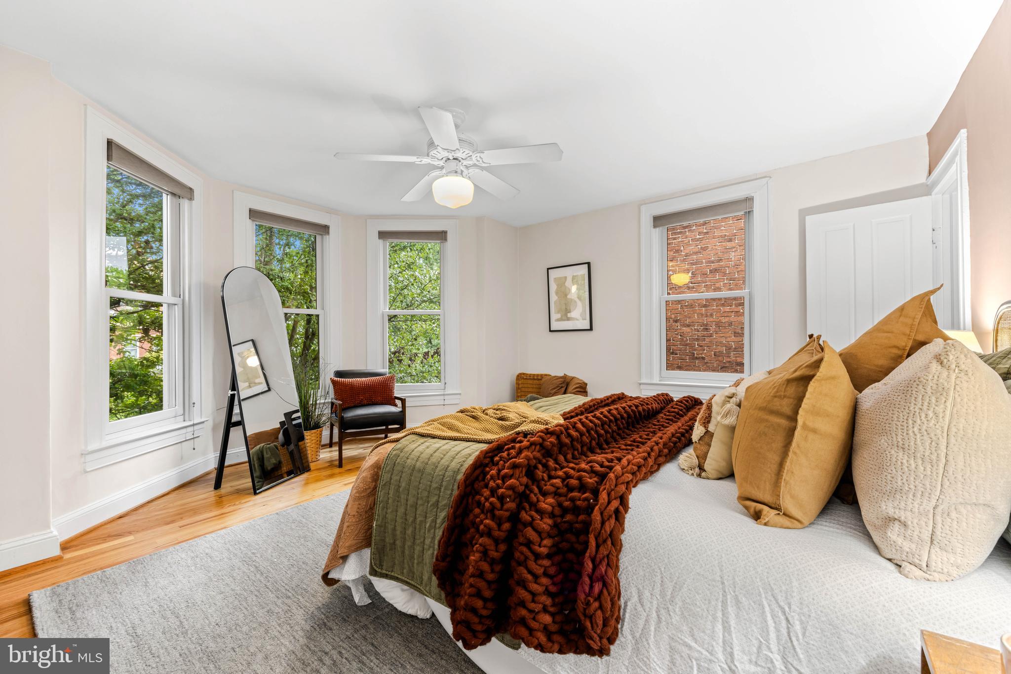 4016 Roland Avenue Baltimore, MD 21211 - Photo 36 of 54