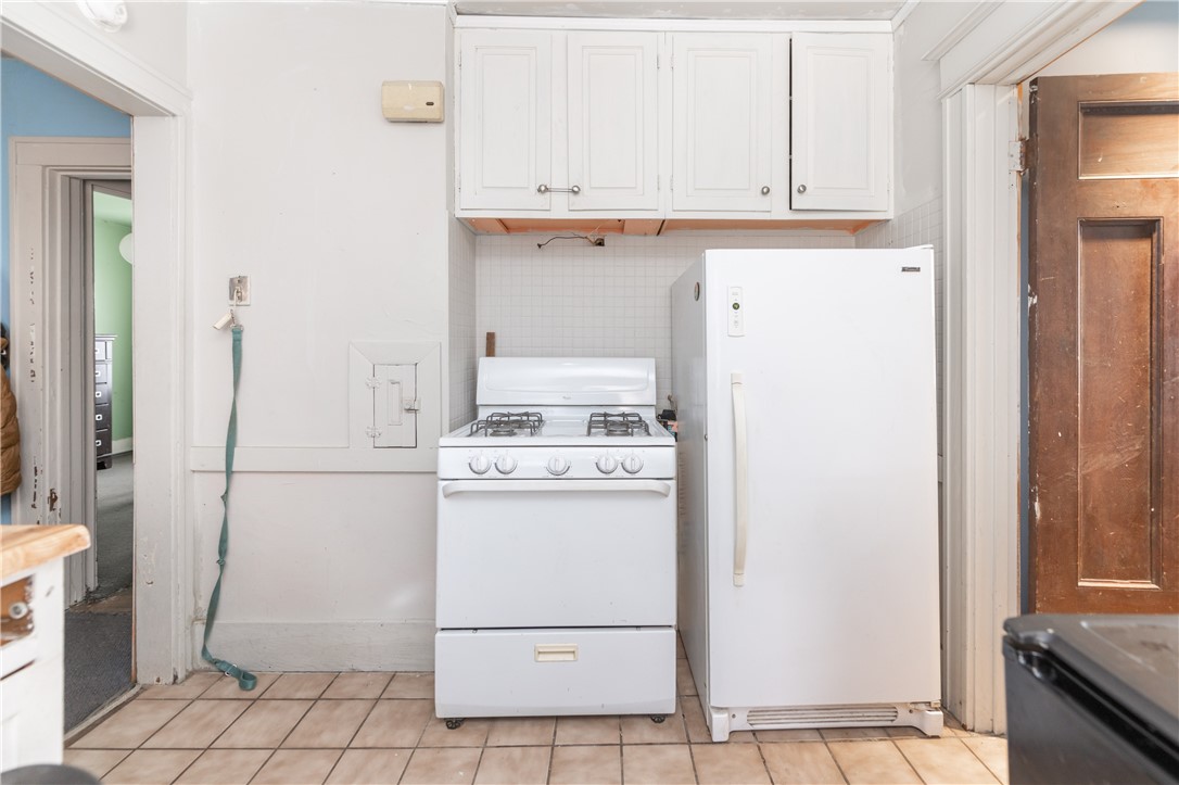 300 Parsells Avenue Rochester, NY 14609 - Photo 16 of 20