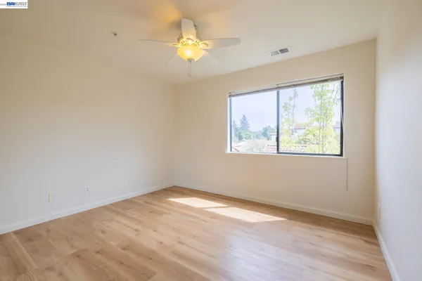$475,000 | 21103 Gary Drive, Unit 318A, Castro Valley, CA 94546