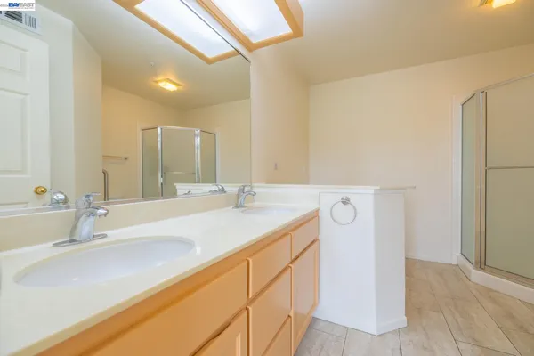 $475,000 | 21103 Gary Drive, Unit 318A, Castro Valley, CA 94546